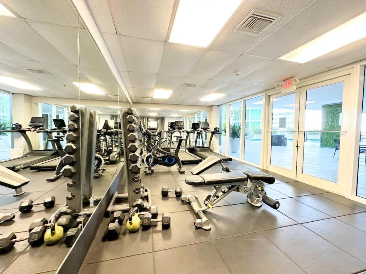 Stylish Brickell 2bd2br Pool Gym Appartement *