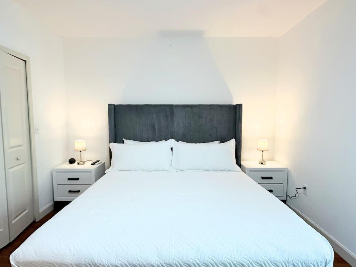 Stylish Brickell 2bd2br Pool Gym