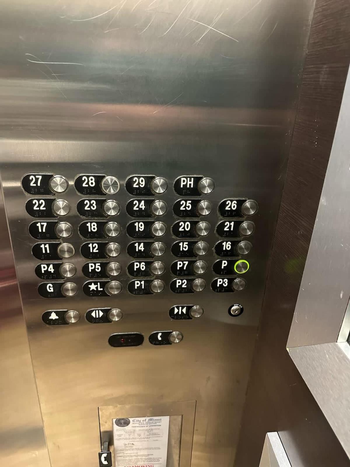 Apartment Stylish Brickell 2bd2br Pool Gym